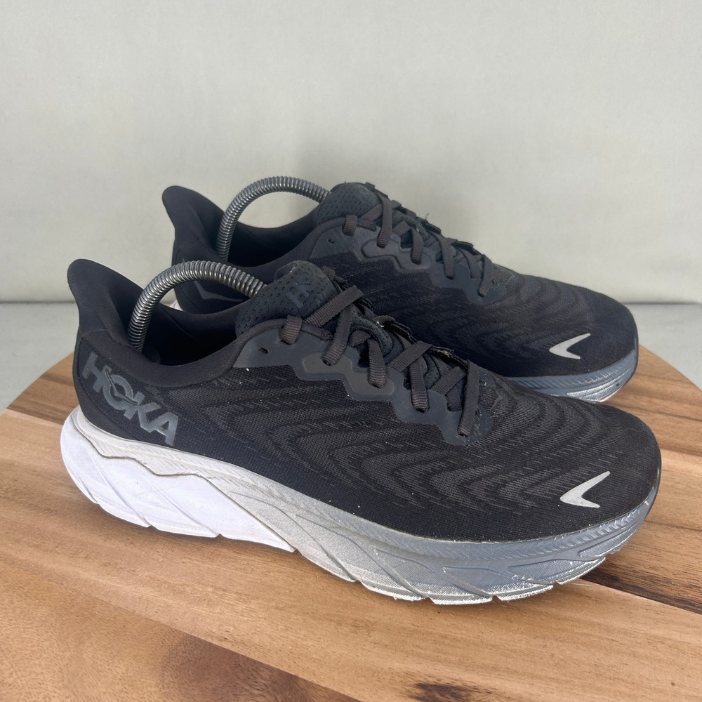 Hoka One One Arahi 6 Mens Running Shoes Black White 1123194 BWHT Size 9.5 D